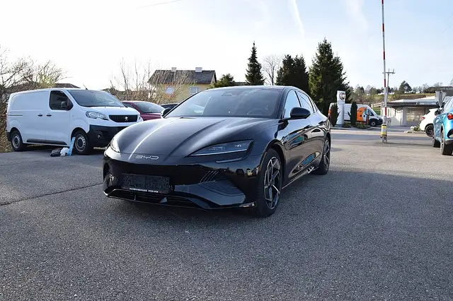 BYD Seal Excellence 82,5kWh AWD *Lagerfahrzeug*