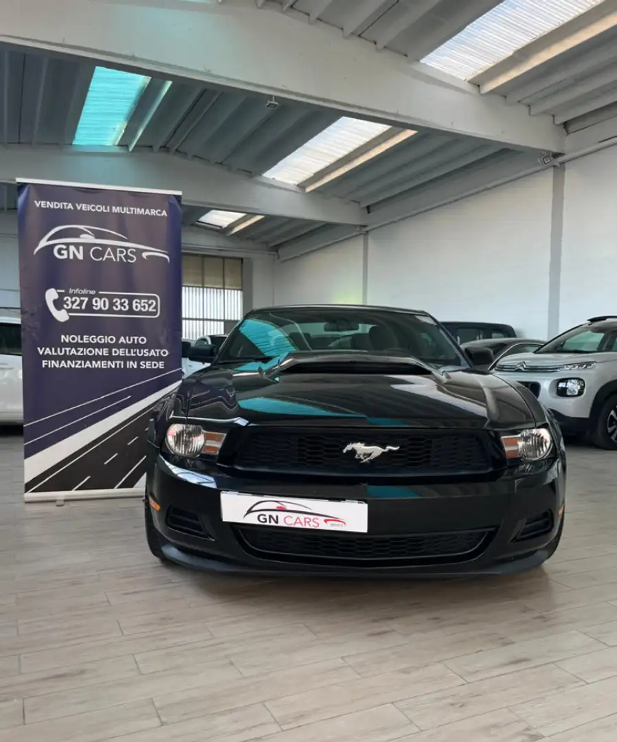 Ford Mustang 3.7 V6 305CV - 1