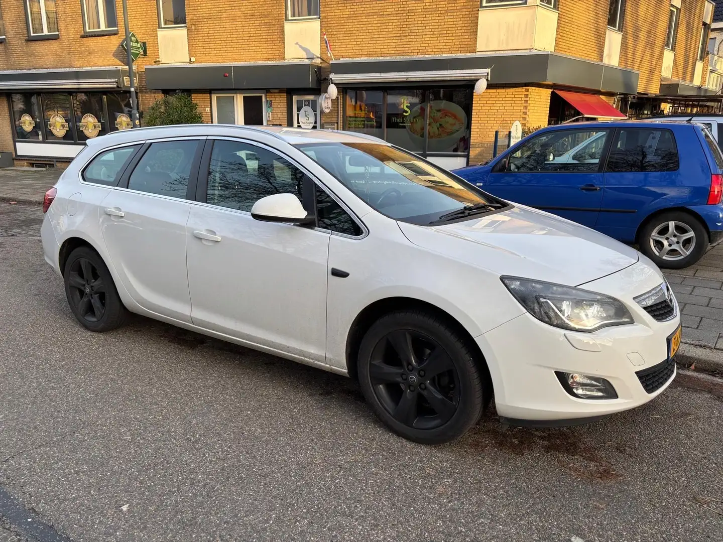 Opel Astra 1.4 Turbo Sport Wit - 2