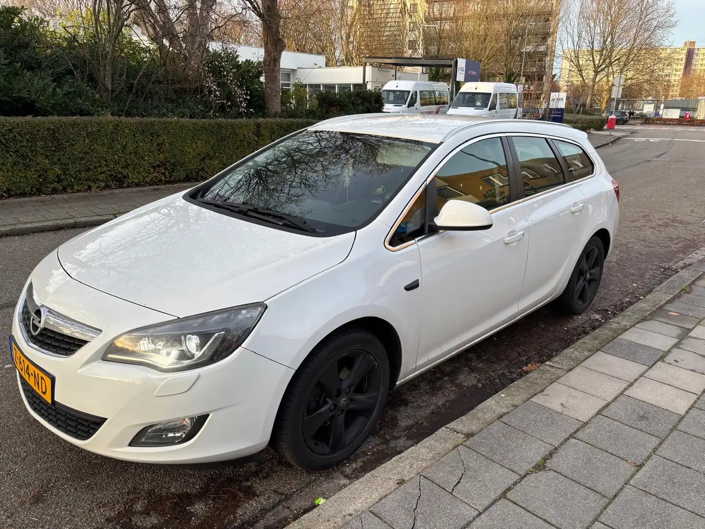 Opel Astra 1.4 Turbo Sport Wit - 1