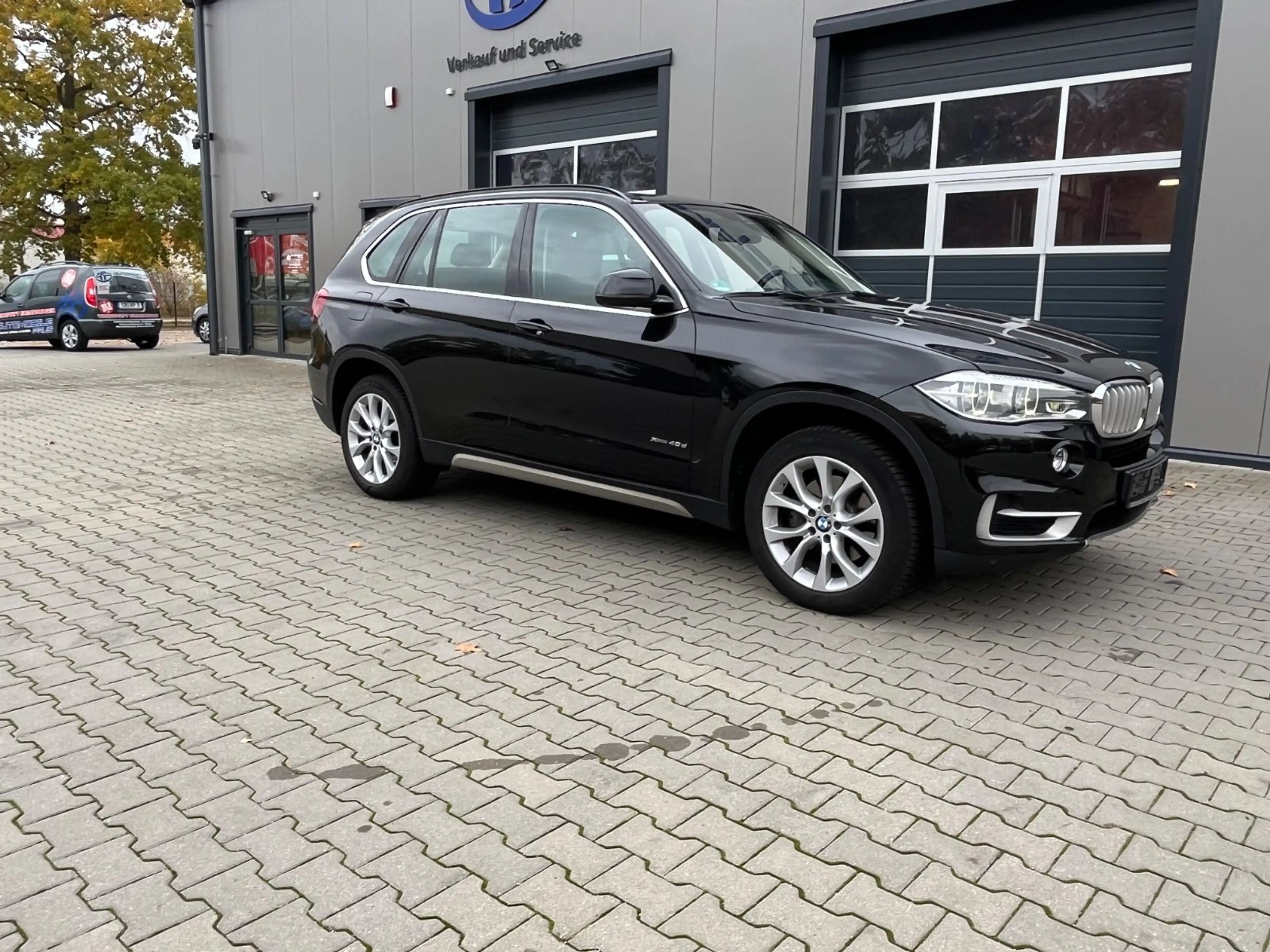 BMW X5 xDrive 40 d — photo 12