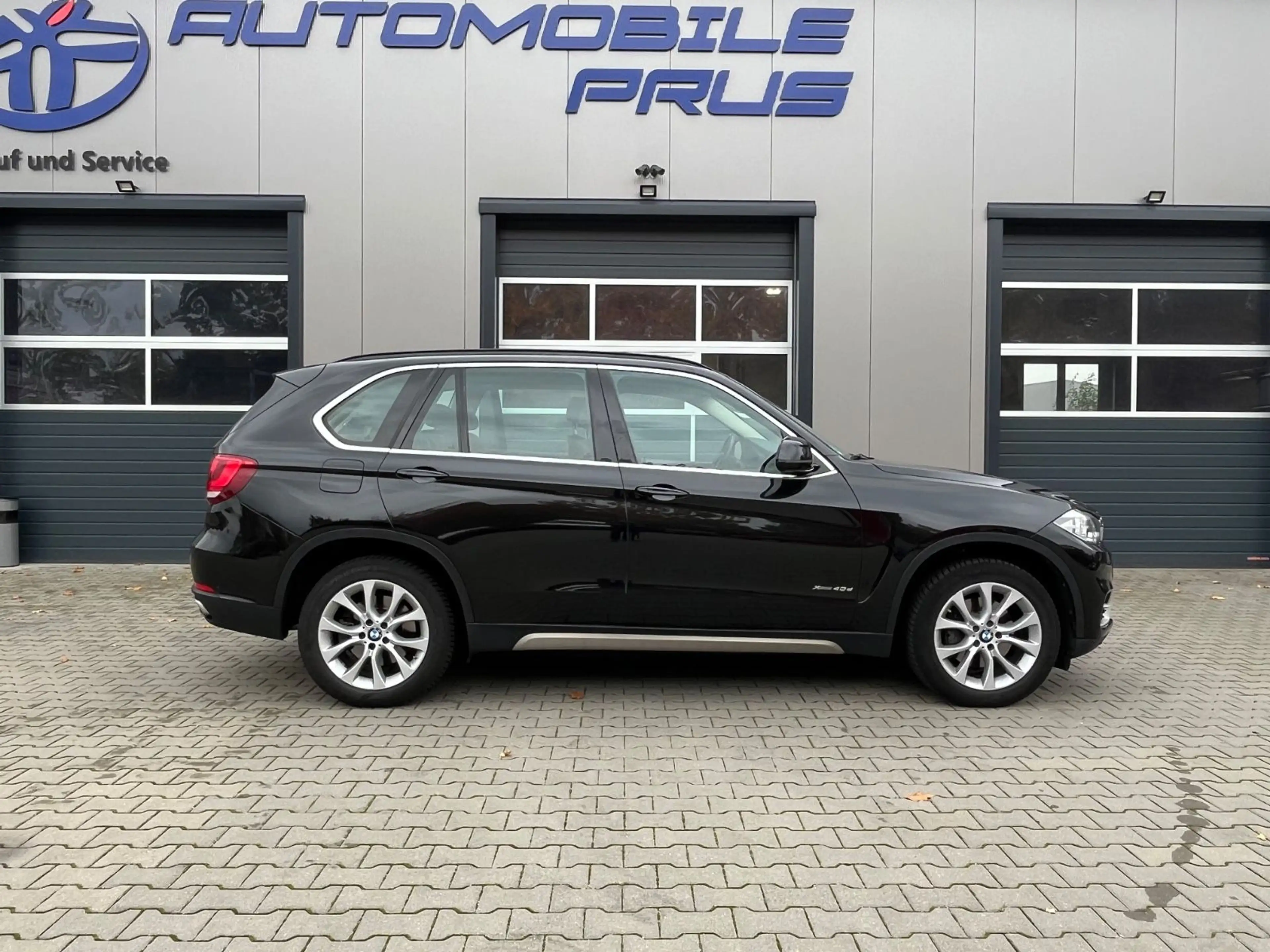 BMW X5 xDrive 40 d — photo 11
