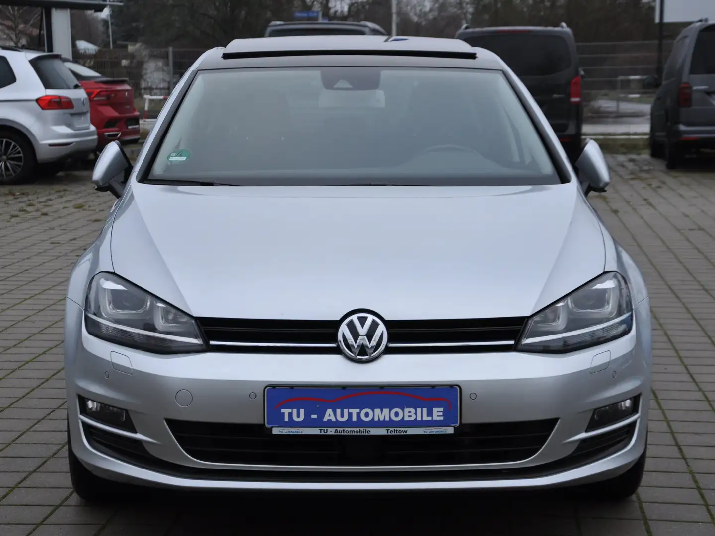 Volkswagen Golf VII 2.0 TDI 4Motion BMT PANO-ACC-AHK-XENON-1.HAND Gris - 2