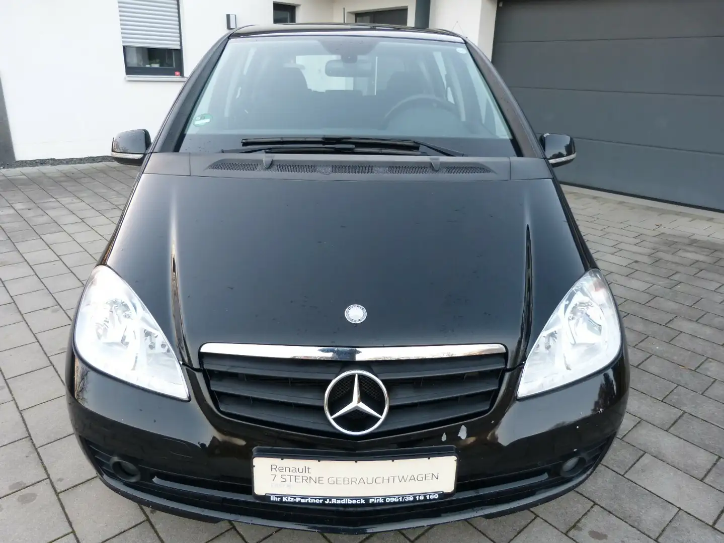 Mercedes-Benz A 160 Classic [KLIMA/SHZ/CD] Schwarz - 2