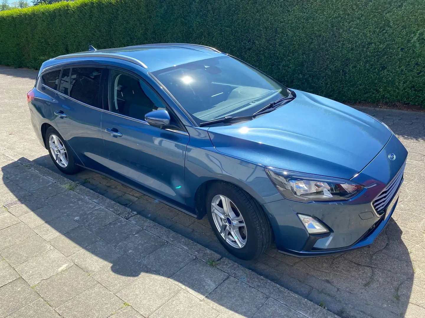 Ford Focus clipper 1.0 EcoBoost TREND + parking & winter pack Albastru - 1