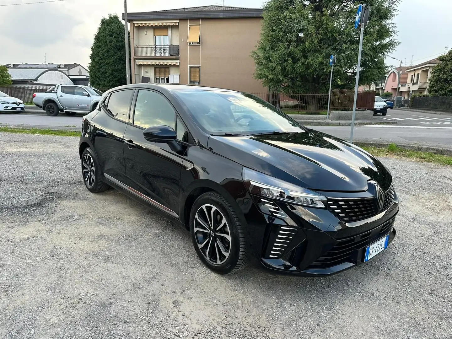 Renault Clio TCe 90 CV 5 porte Techno Schwarz - 2