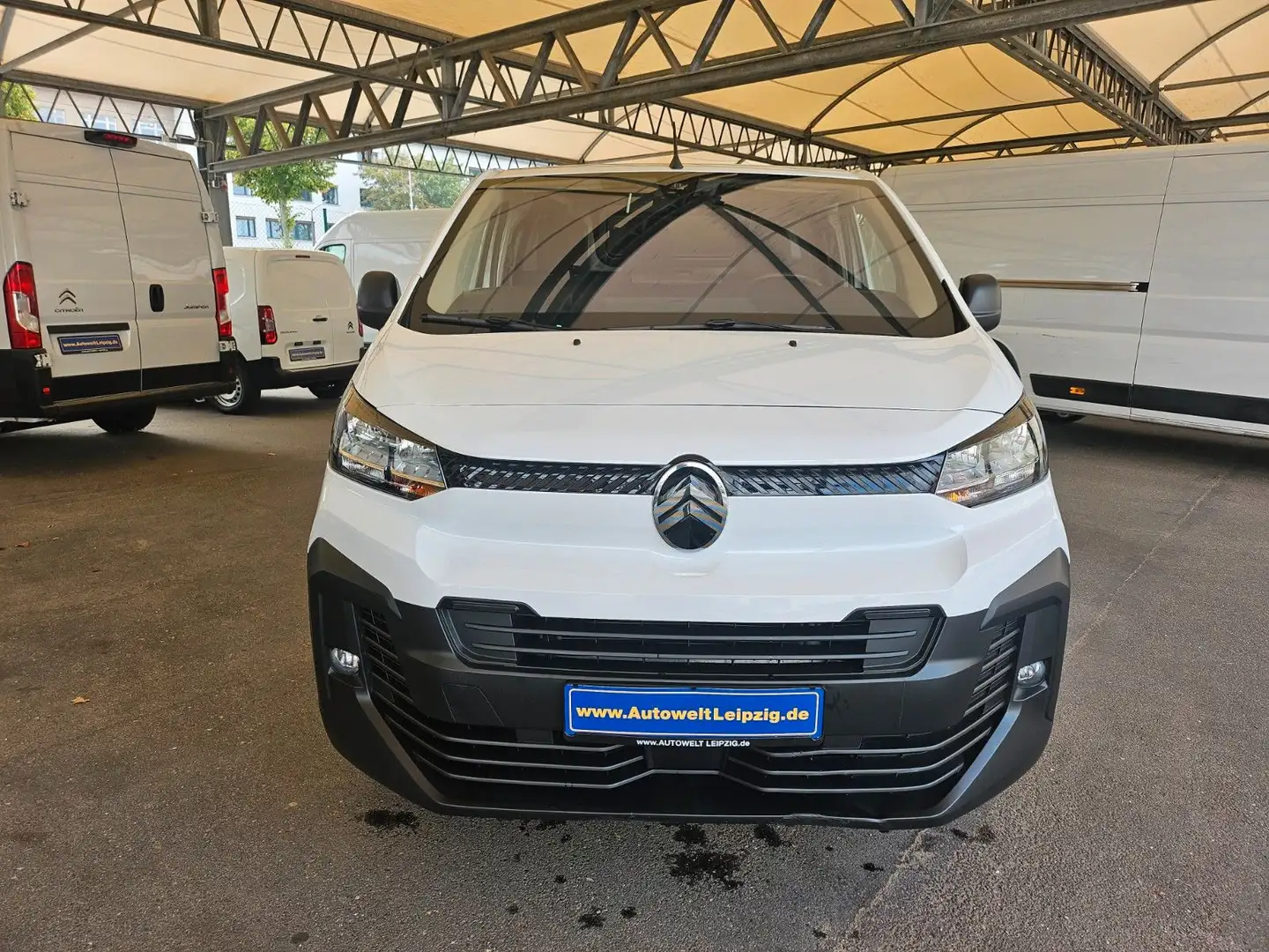 Citroen Jumpy 2.0 HDI 145 EAT8 M L2 Kasten Autom. Weiß - 2