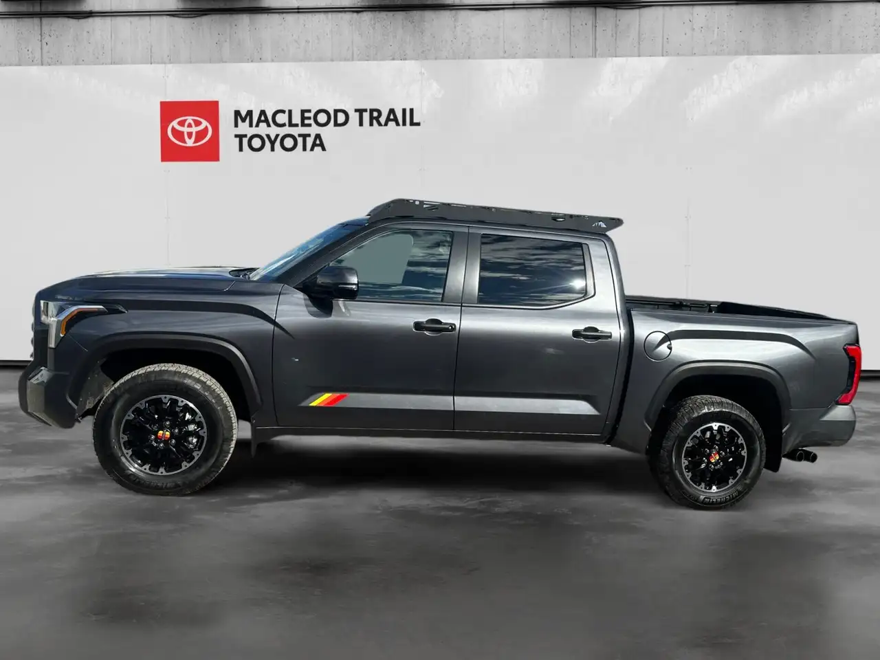 Toyota Tundra снимка Toyota Tundra