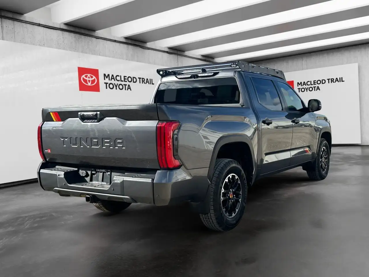Toyota Tundra снимка Toyota Tundra