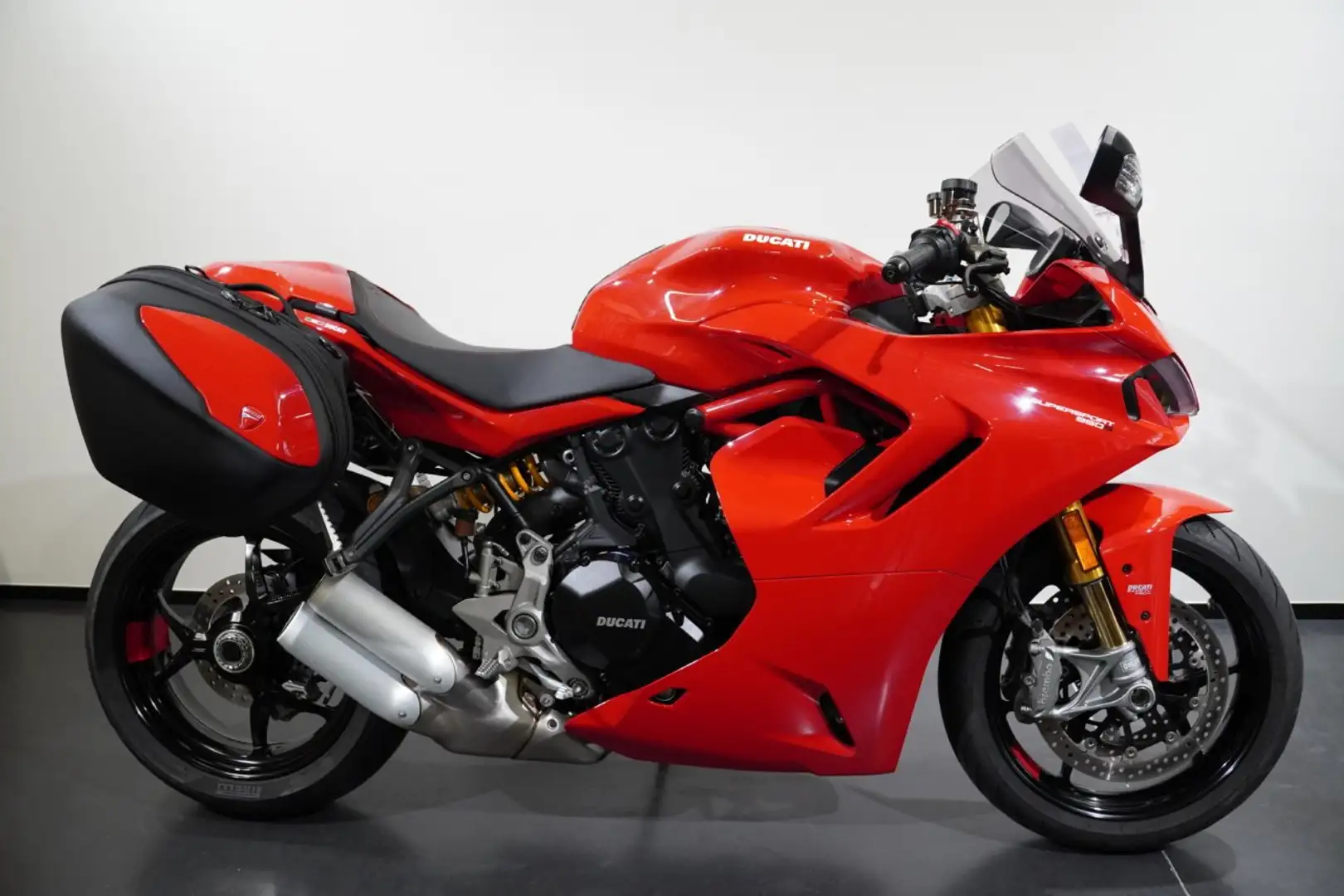 Ducati SuperSport Rood - 1