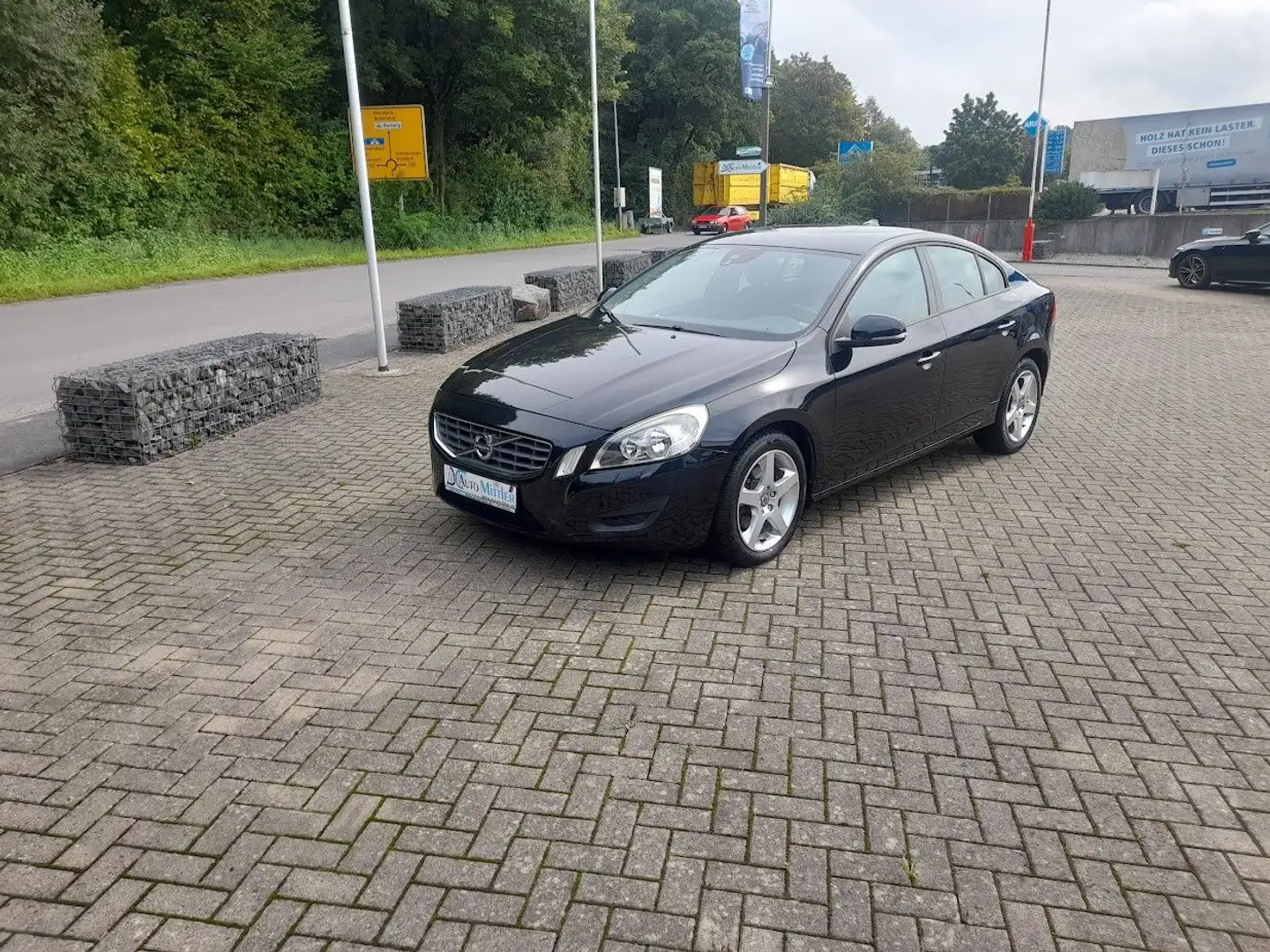 Volvo S60 Lim. Kinetic.Klima.Navi. Zahnriehmen Neu. Schwarz - 1