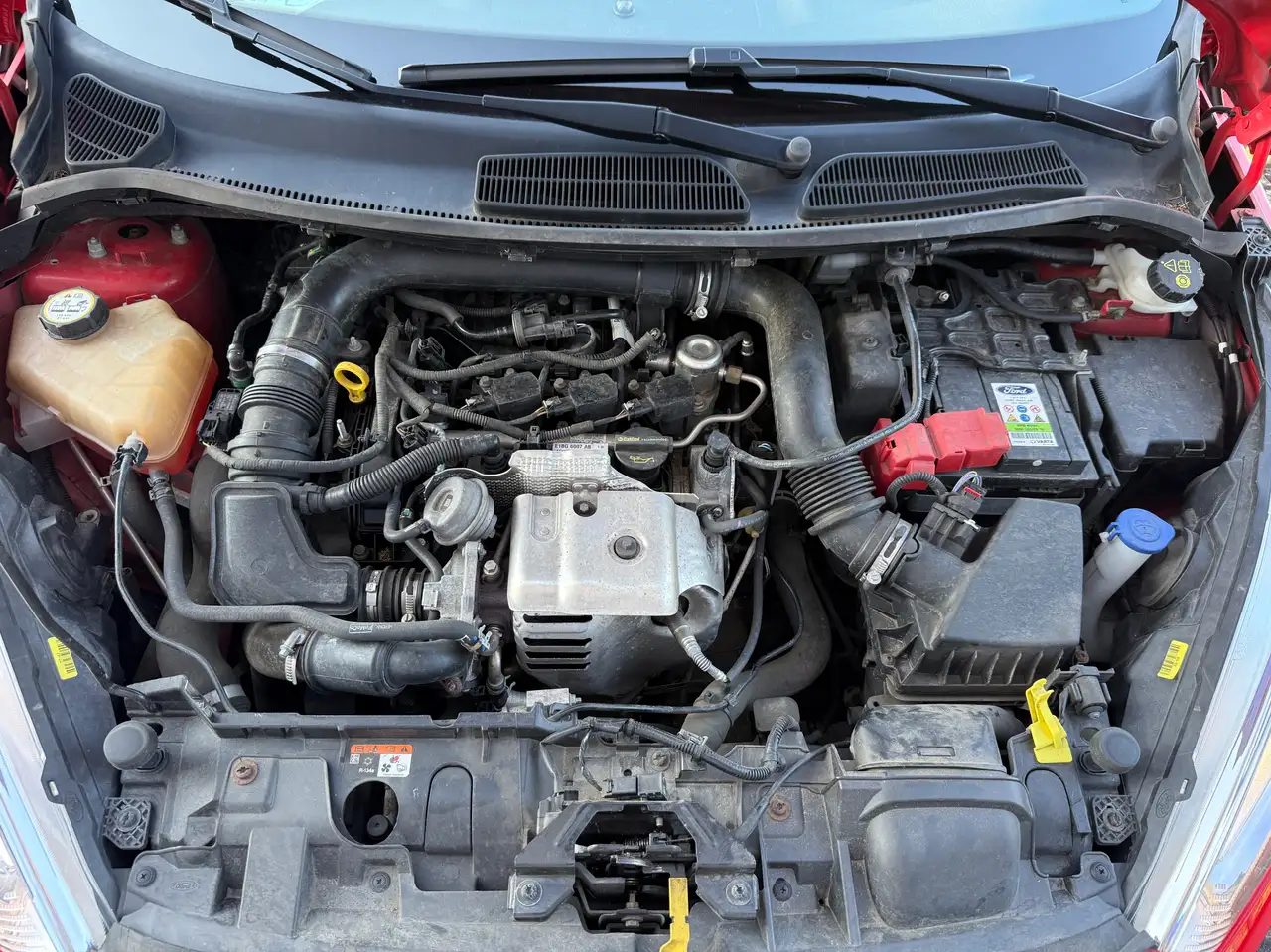 Ford Fiesta 3 portes — photo 15