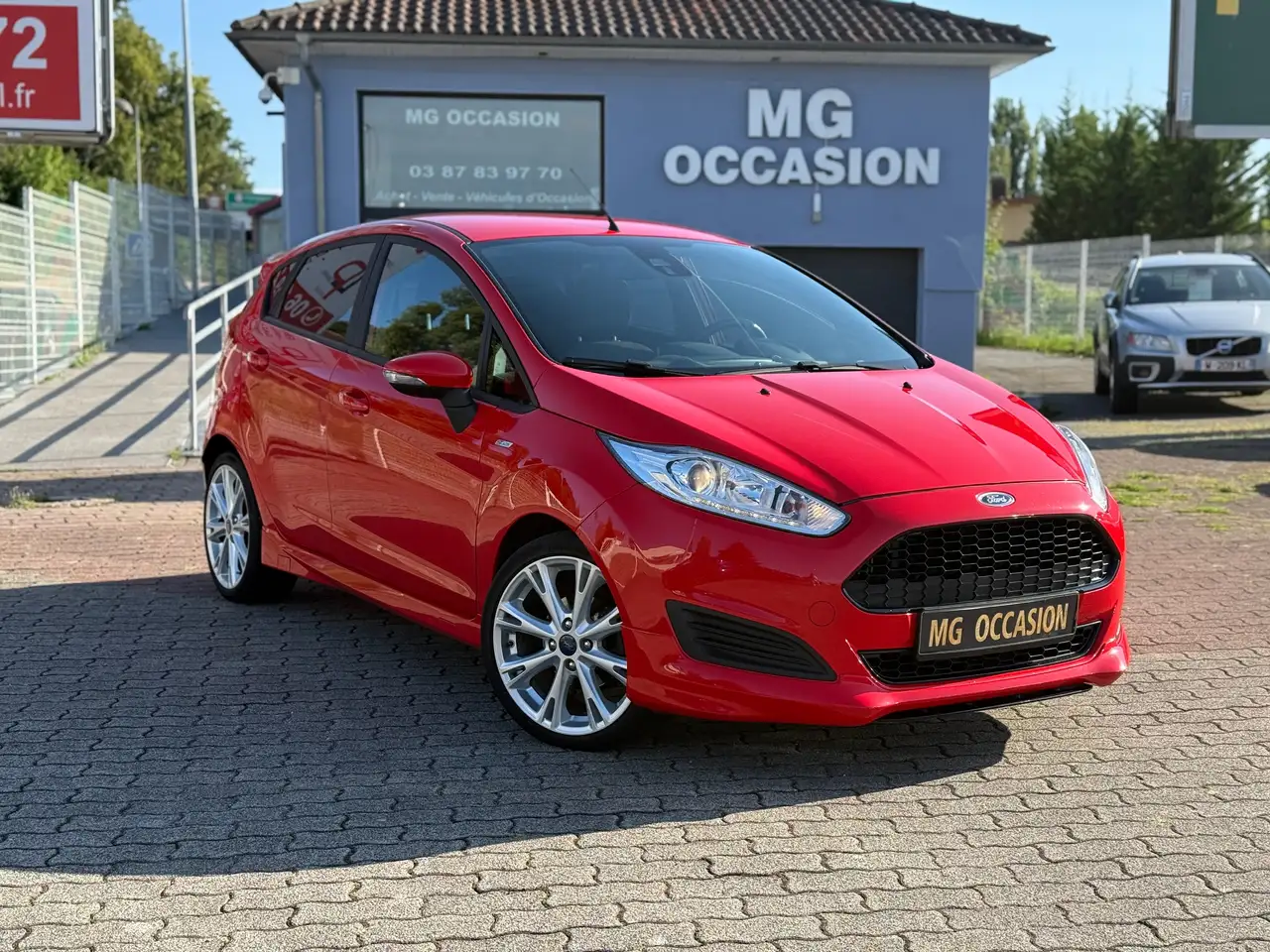 Ford Fiesta 3 portes — photo 2