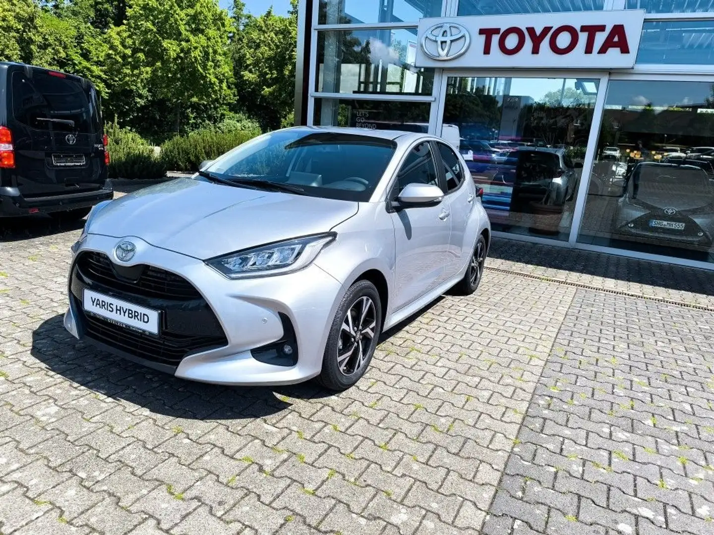Toyota Yaris Hybrid 116 1.5 VVT-i Teamplayer Argento - 2
