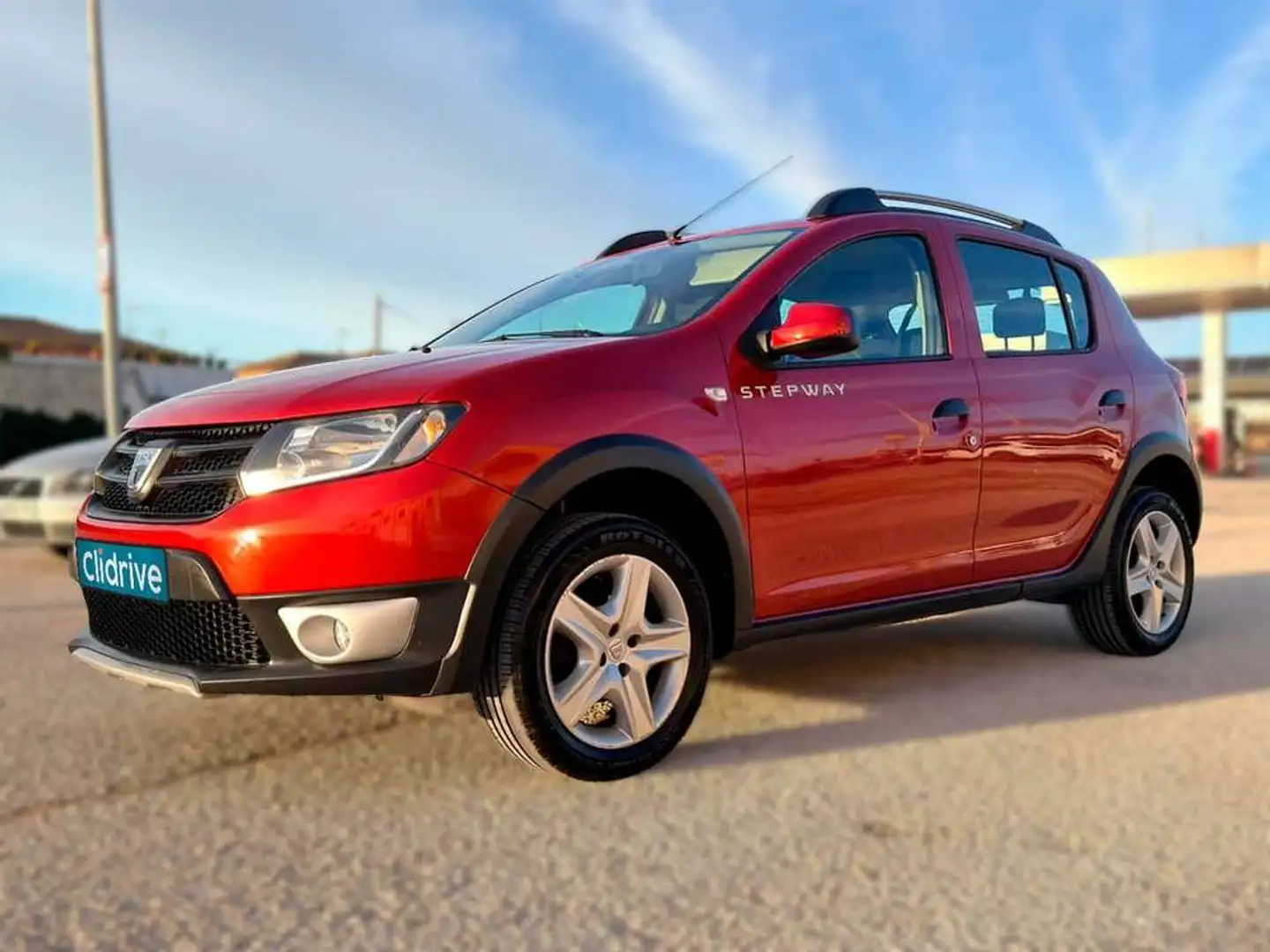 Dacia Sandero 0.9 TCE Stepway 90 Rouge - 2