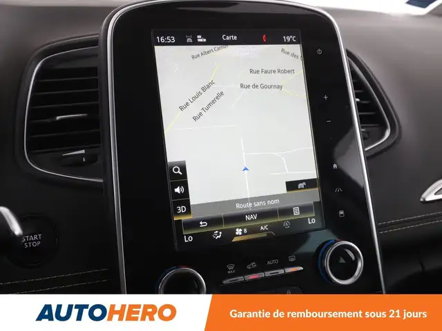 Renault Grand Scenic view 30