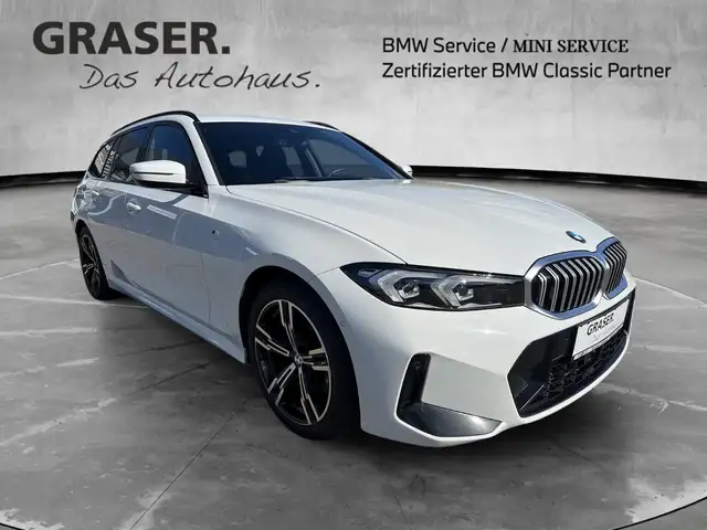 BMW 3 Series view 9