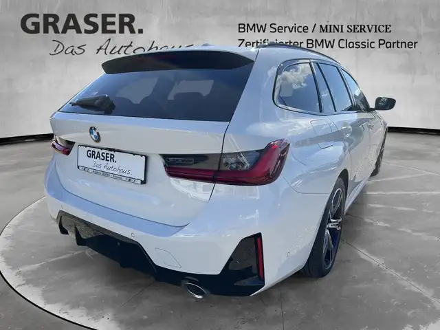 BMW 3 Series view 7