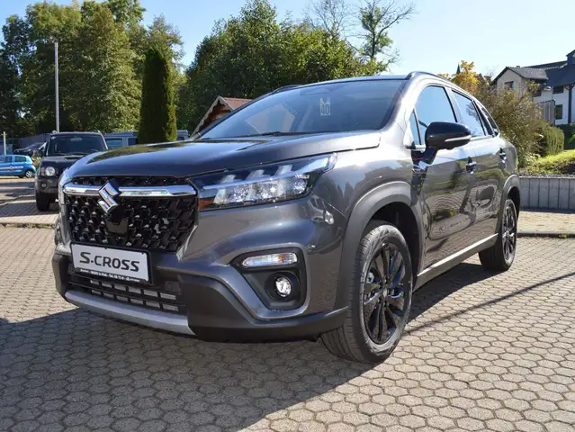 Suzuki S-Cross