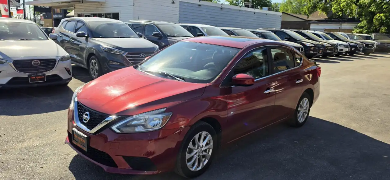 Nissan Sentra photo Nissan Sentra
