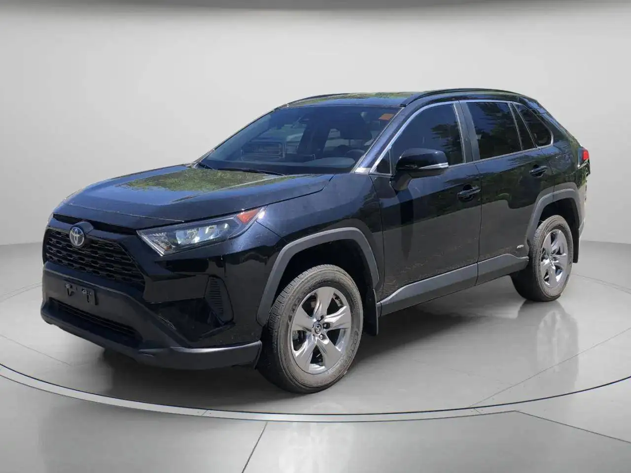 Toyota RAV 4 снимка Toyota RAV 4