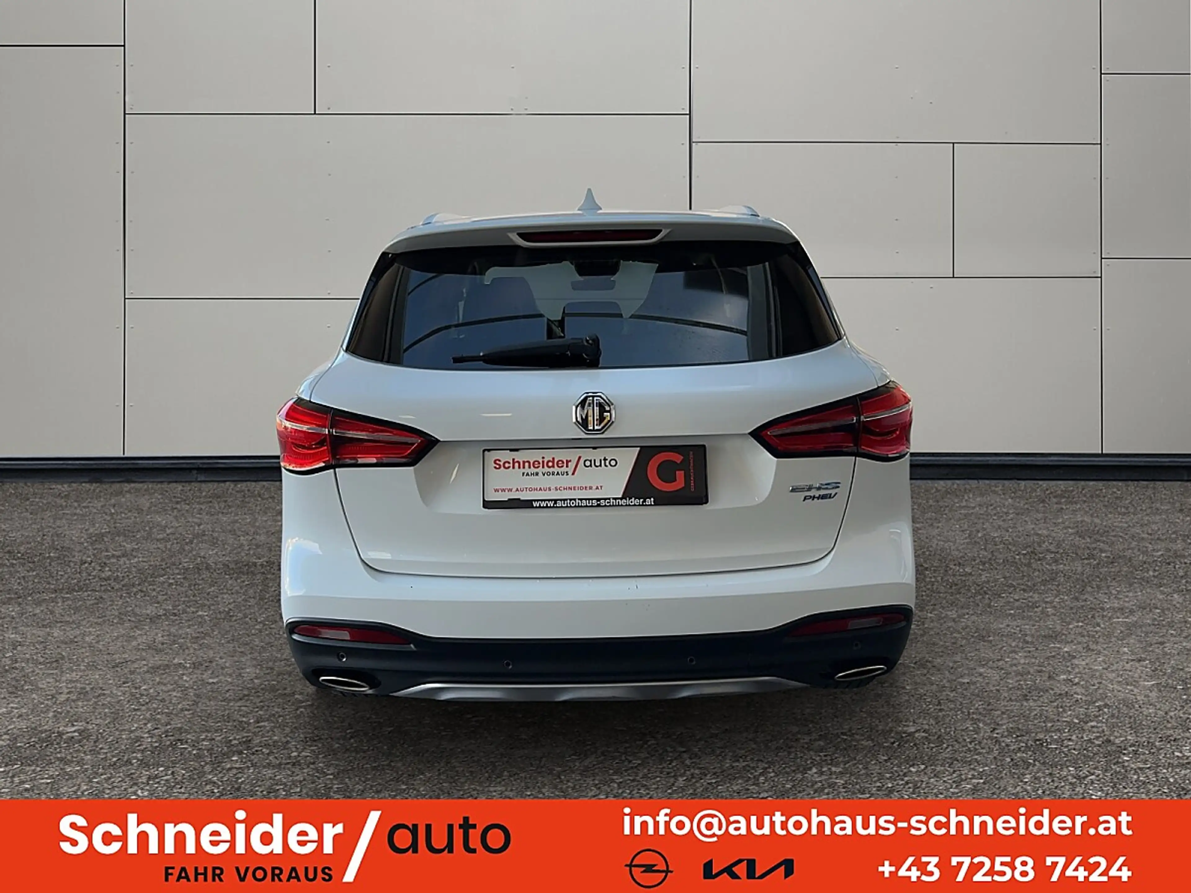 MG EHS 1,5T GDI PHEV Luxury Aut. — photo 5