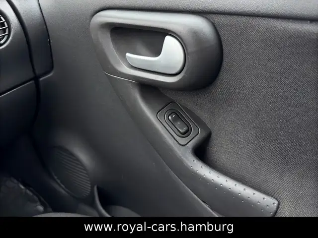 Opel Corsa view 23