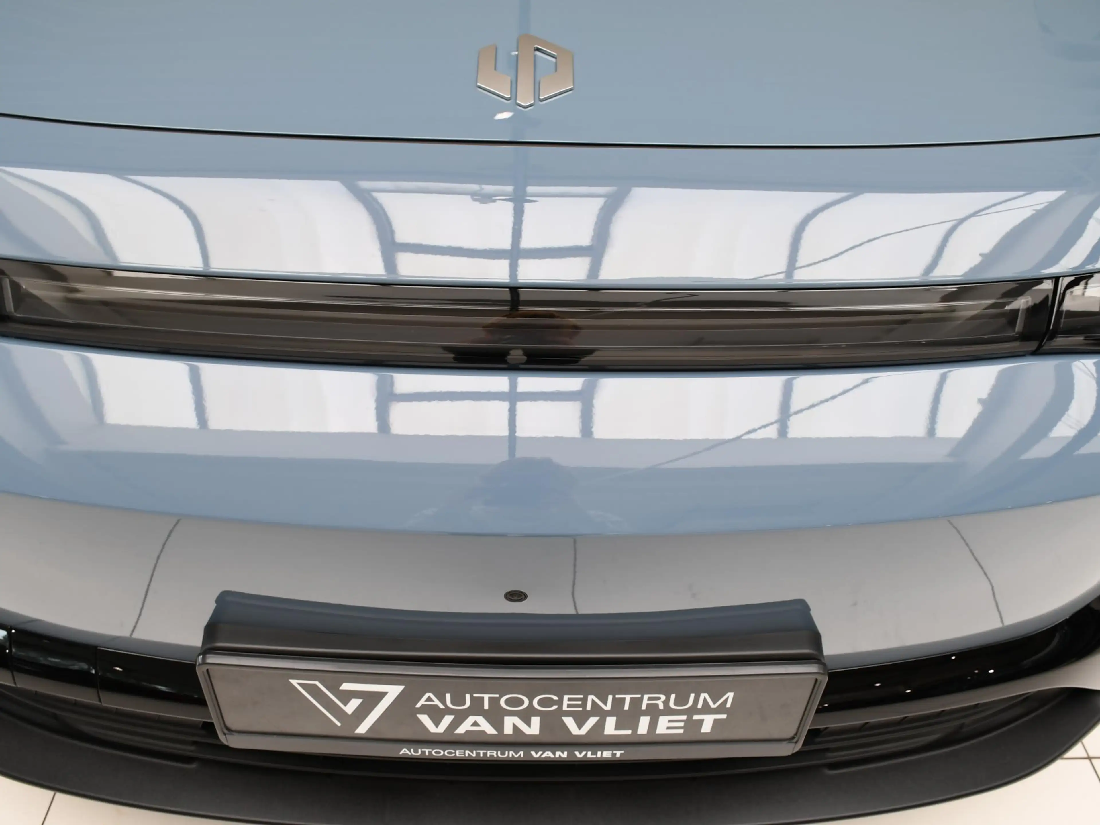 Leapmotor B10 Design Hybrid EV 18.8 kWh | Apple Carplay/Android — photo 8