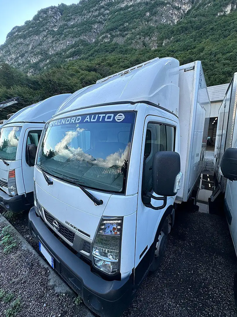 Nissan Cabstar NT400 35.14/1 Efficient E5b+ 3069580 Blanc - 2