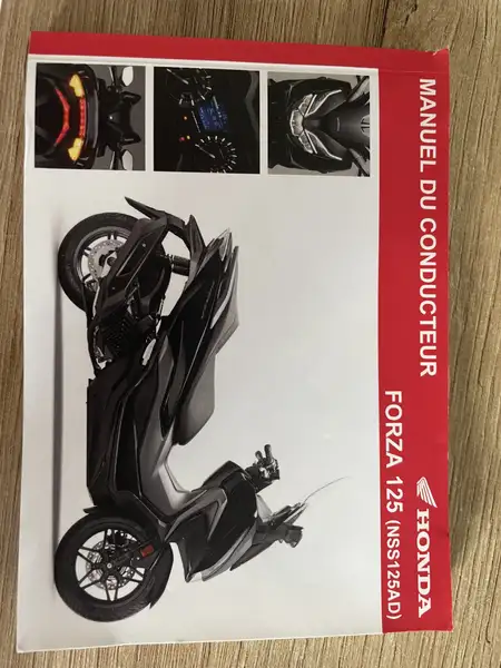 Honda Forza 125 - foto 7