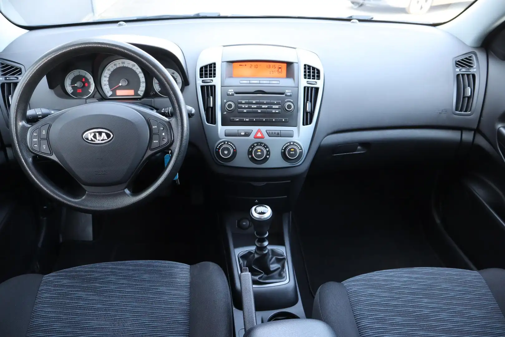 Kia Ceed / cee'd Sporty Wagon 1.6 All Stars Airco, Trekhaak, Elektr Zwart - 2
