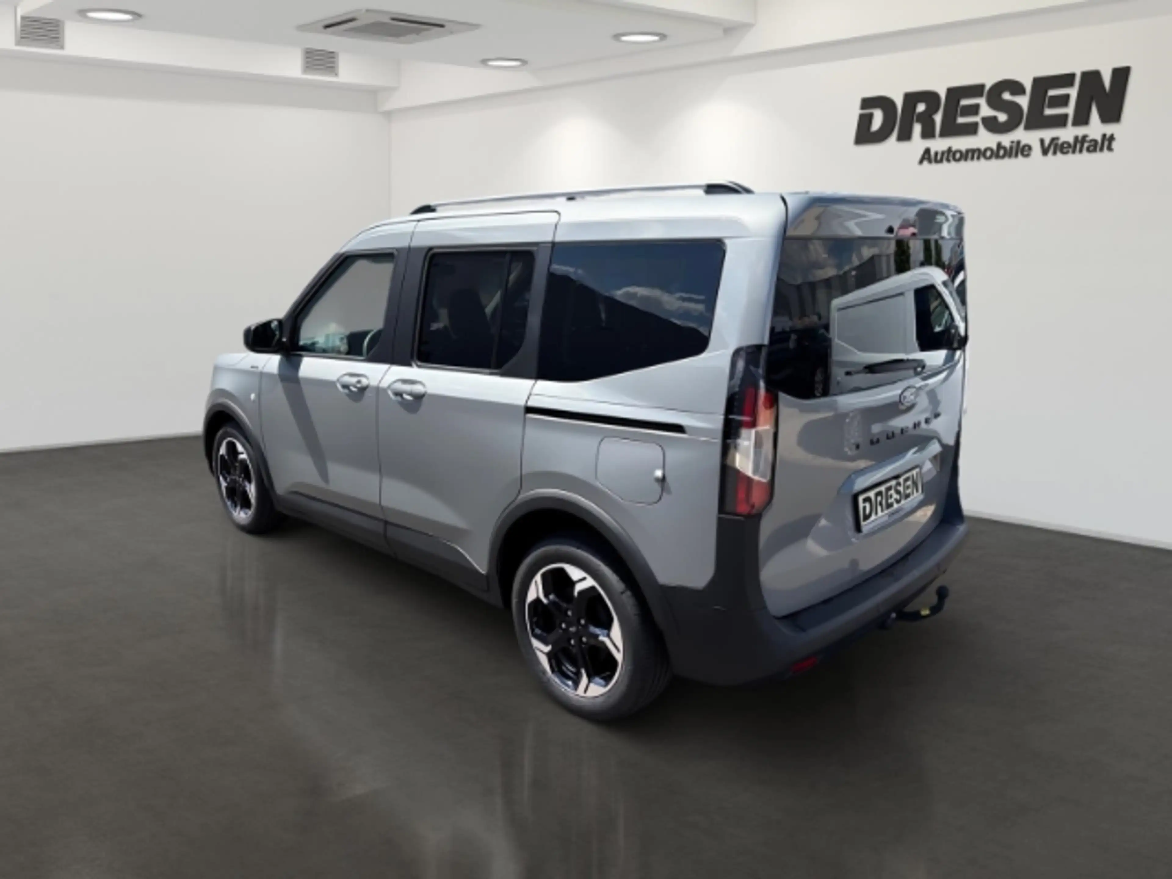 Ford Tourneo Courier Active 1.0 EcoBoost 125PS Automatik/AHK/Winter-Pak — photo 5