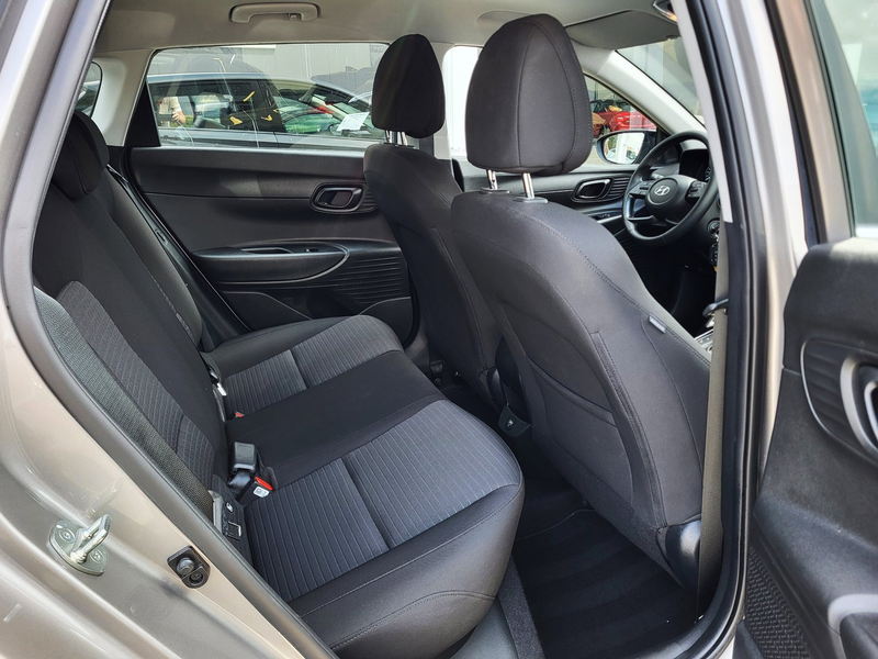 Hyundai i20 1.0 T-GDI Comfort Smart / Apple Carplay & Android — photo 24