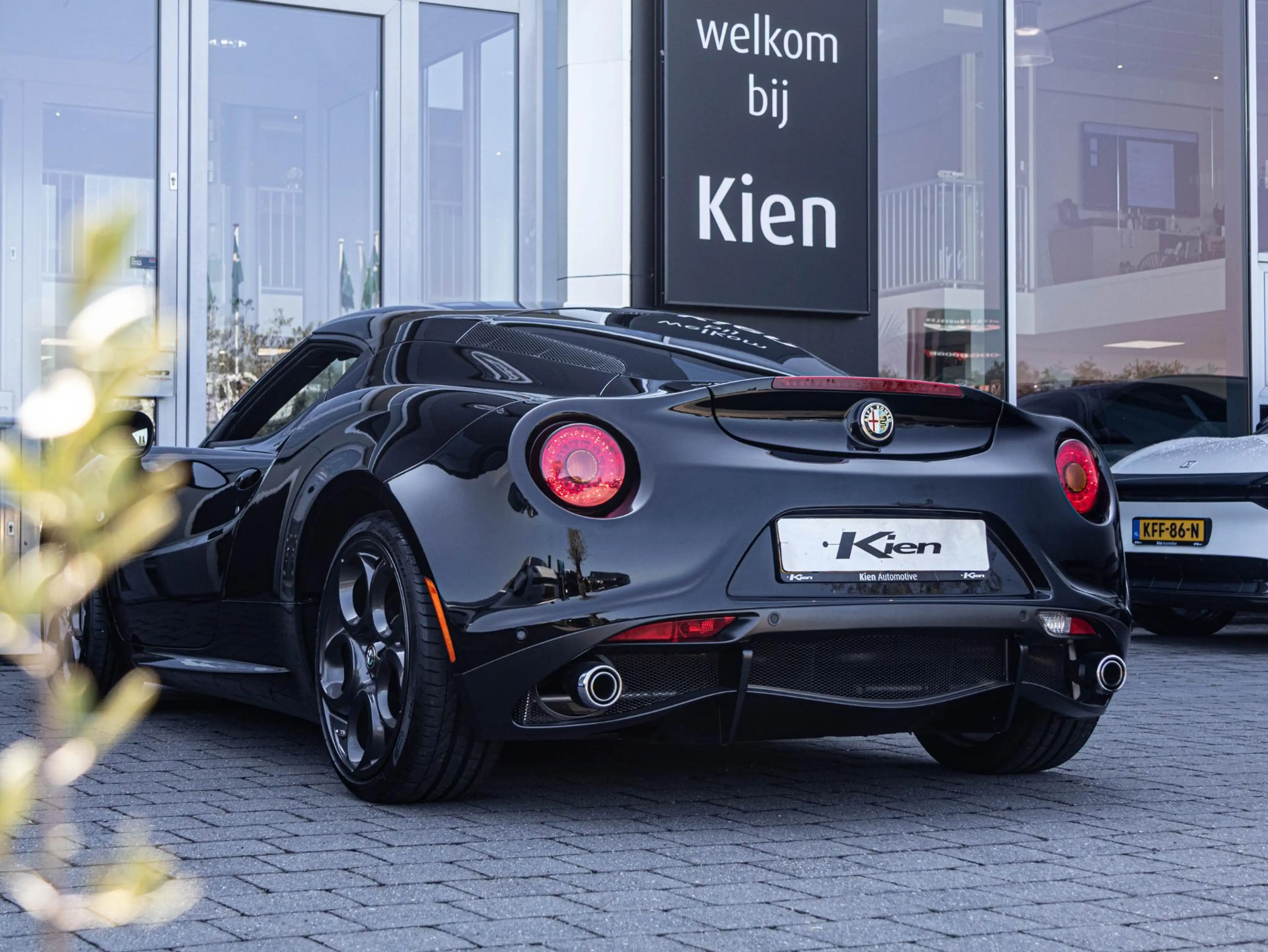 Alfa Romeo 4C 1750TBI TCT | Volledige onderhoud historie | 240 P — photo 17