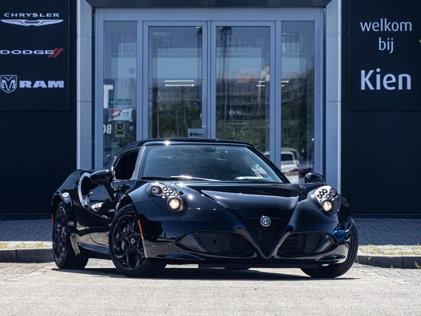 Alfa Romeo 4C 1750TBI TCT | Volledige onderhoud historie | 240 P Schwarz - 1