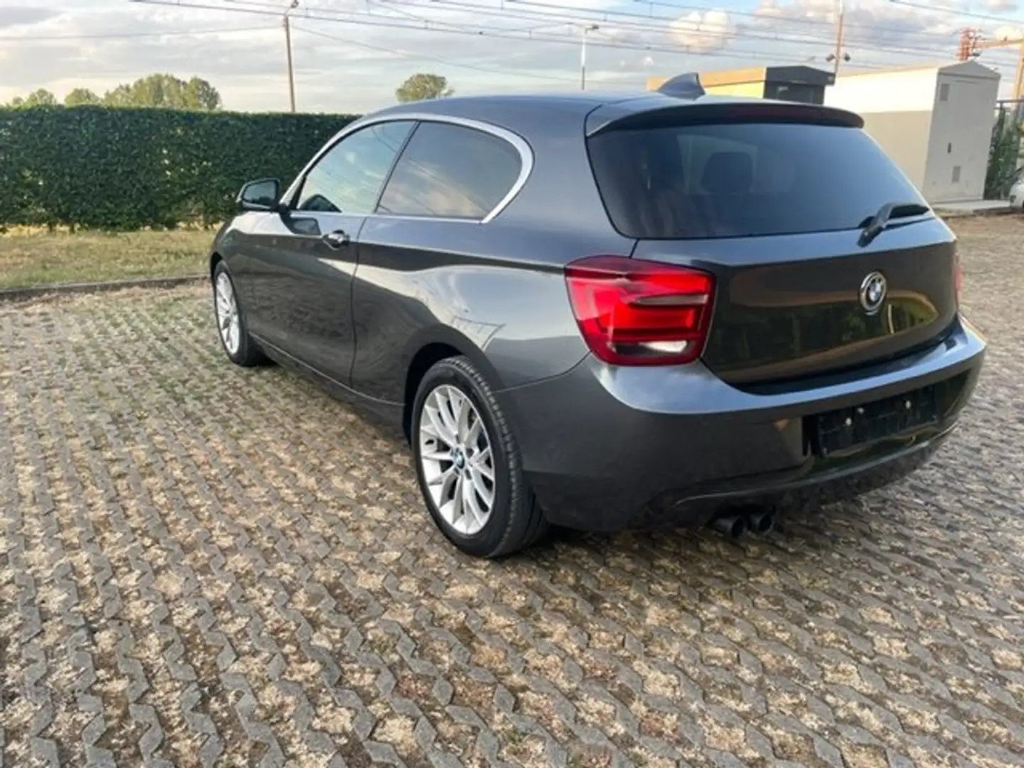 BMW 125 125i Сірий - 2