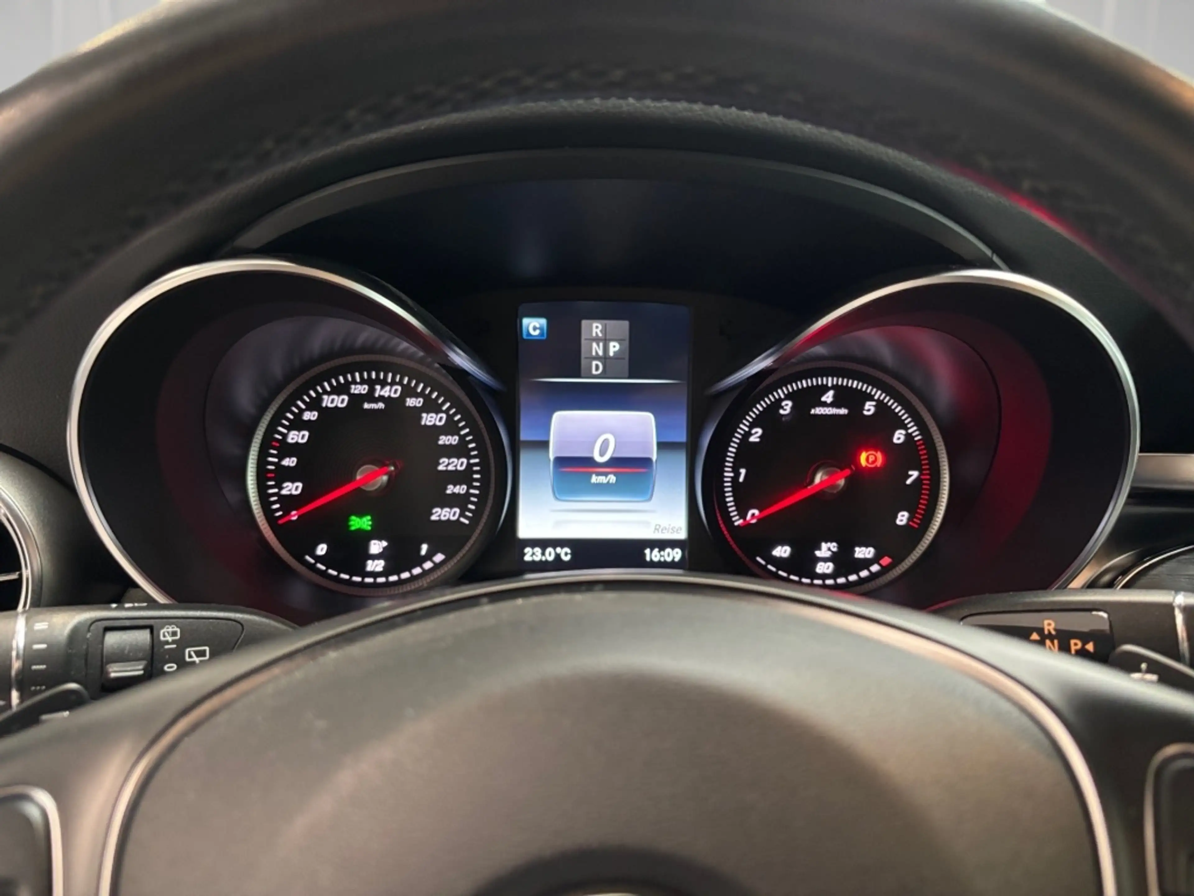 Mercedes-Benz GLC 250 4M EXCLUSIVE AHK LED 360° TOTWINKEL SHZ — photo 6