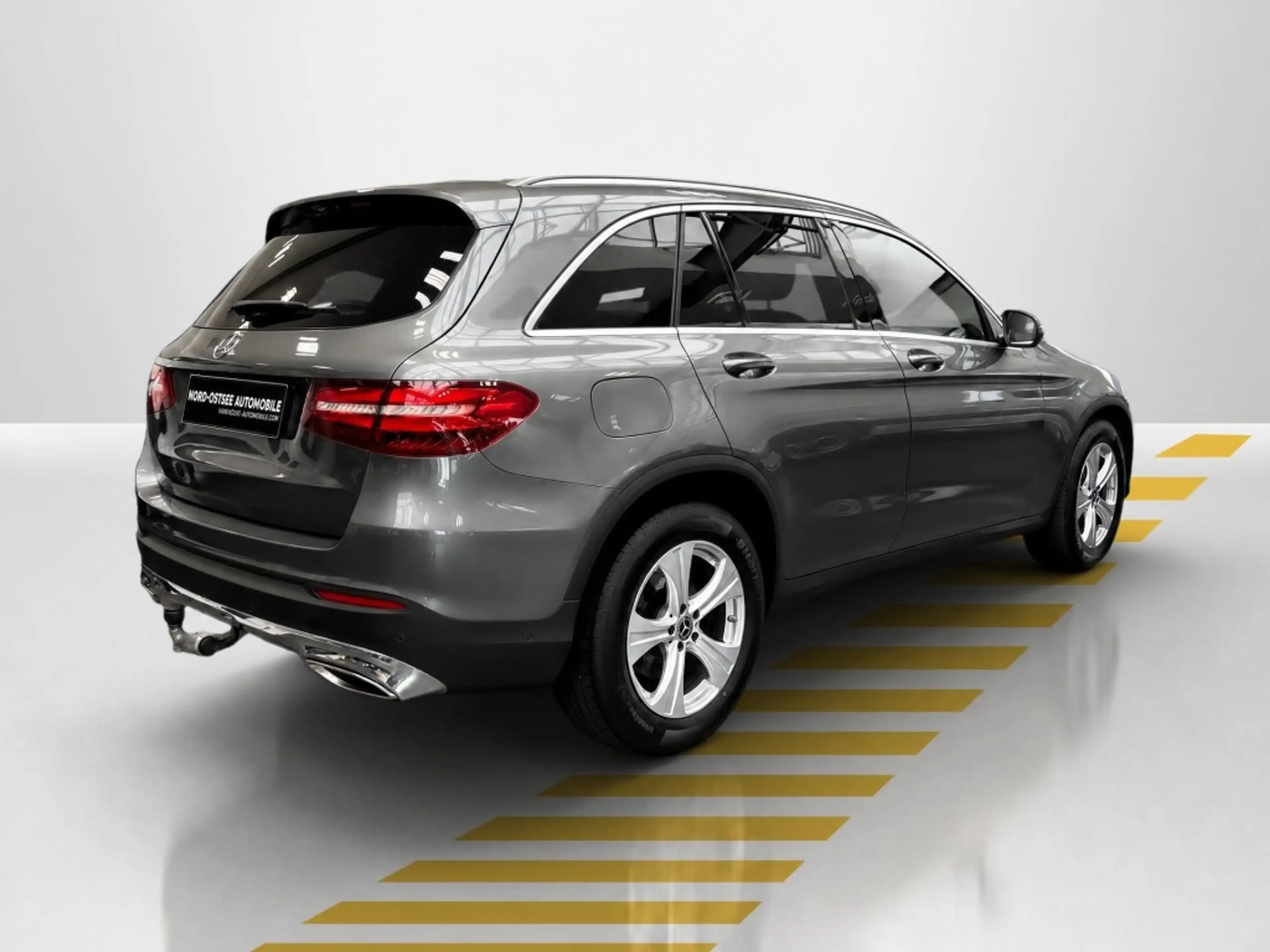 Mercedes-Benz GLC 250 4M EXCLUSIVE AHK LED 360° TOTWINKEL SHZ — photo 14