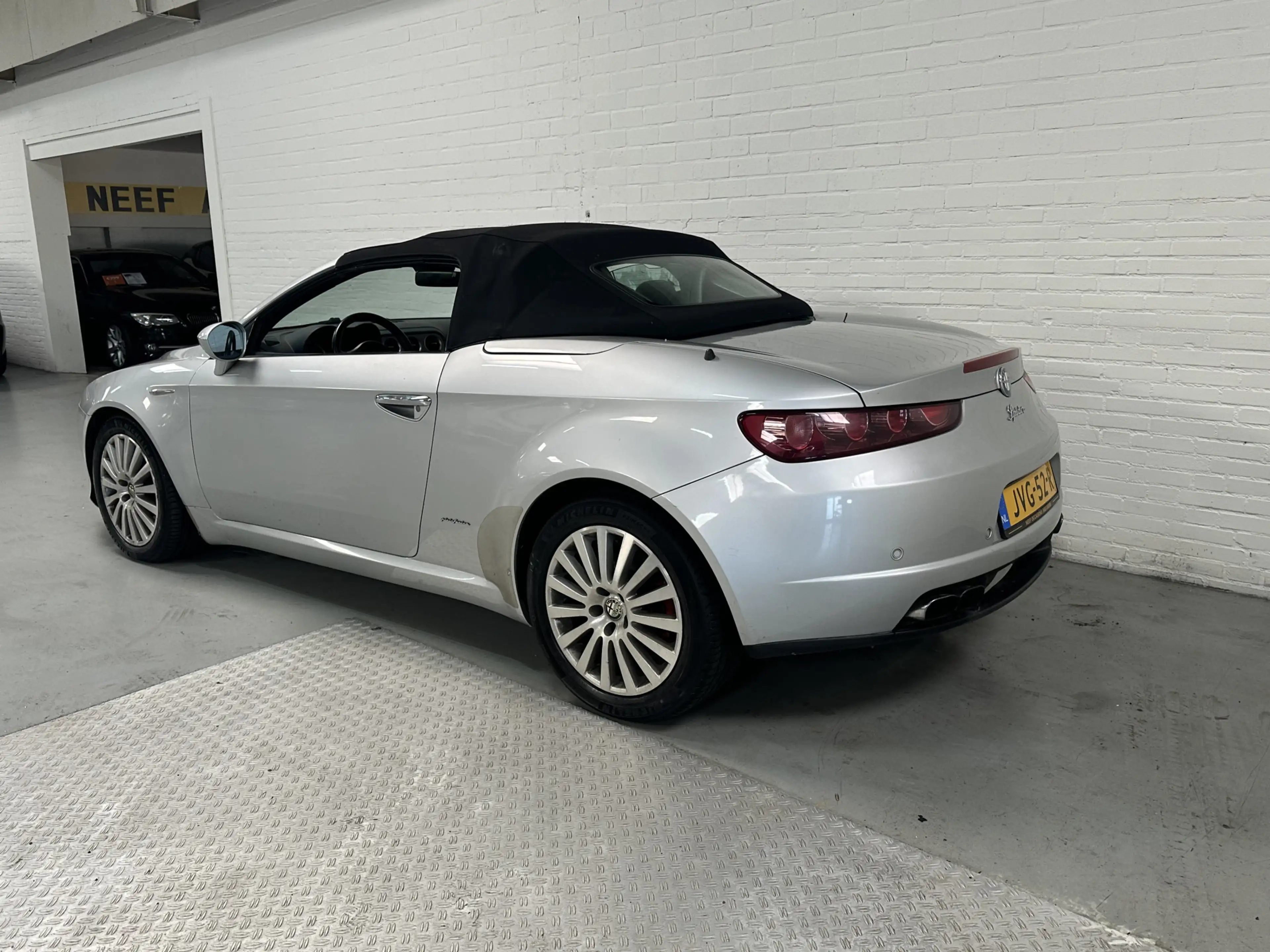 Alfa Romeo Spider 2.2 JTS Exclusive CLIMA / CRUISE / LEER / NAVI — photo 7