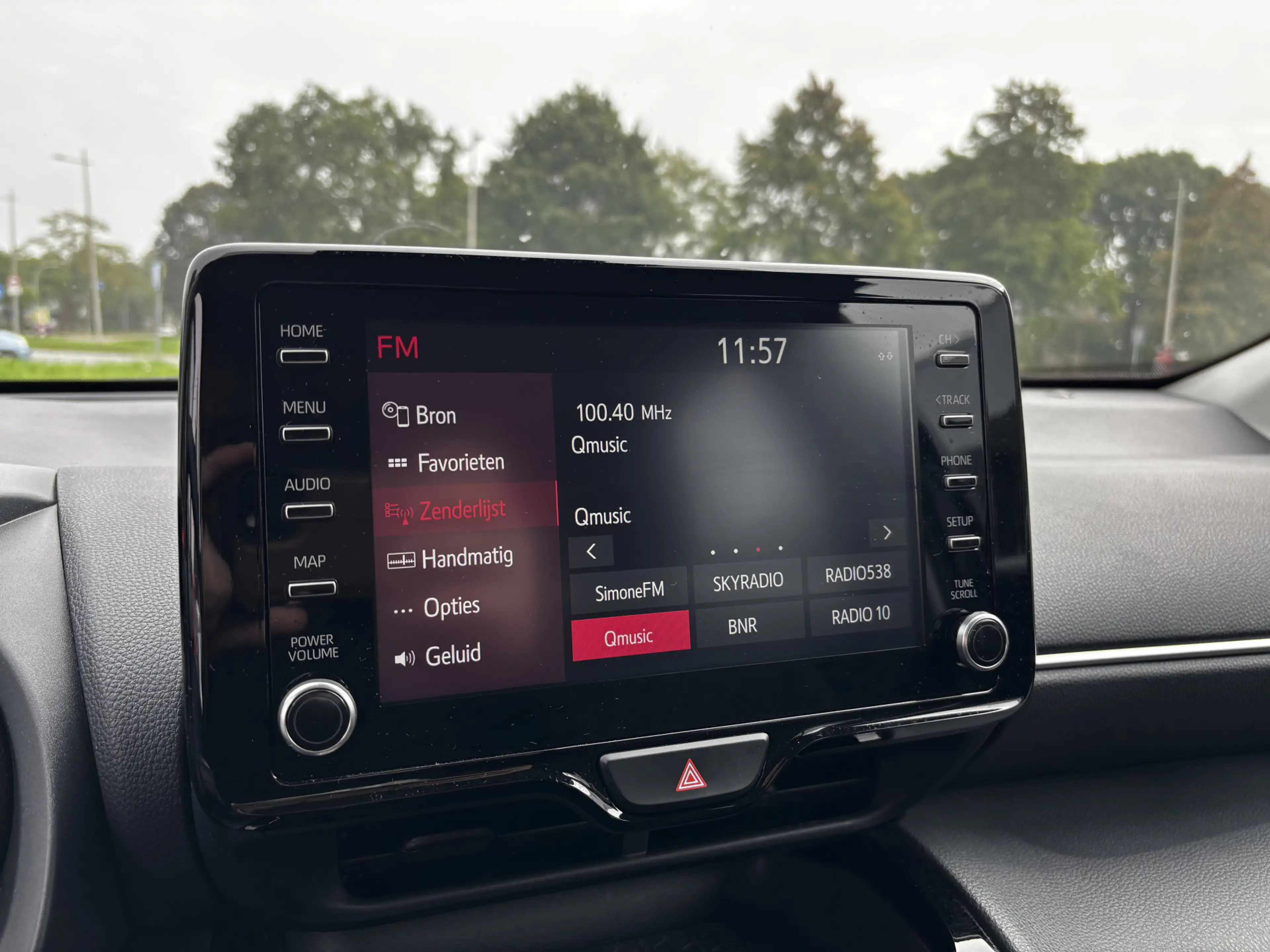 Toyota Yaris Cross 1.5 Hybrid Active / Klima / Acamera / Cruise / Nap — photo 17