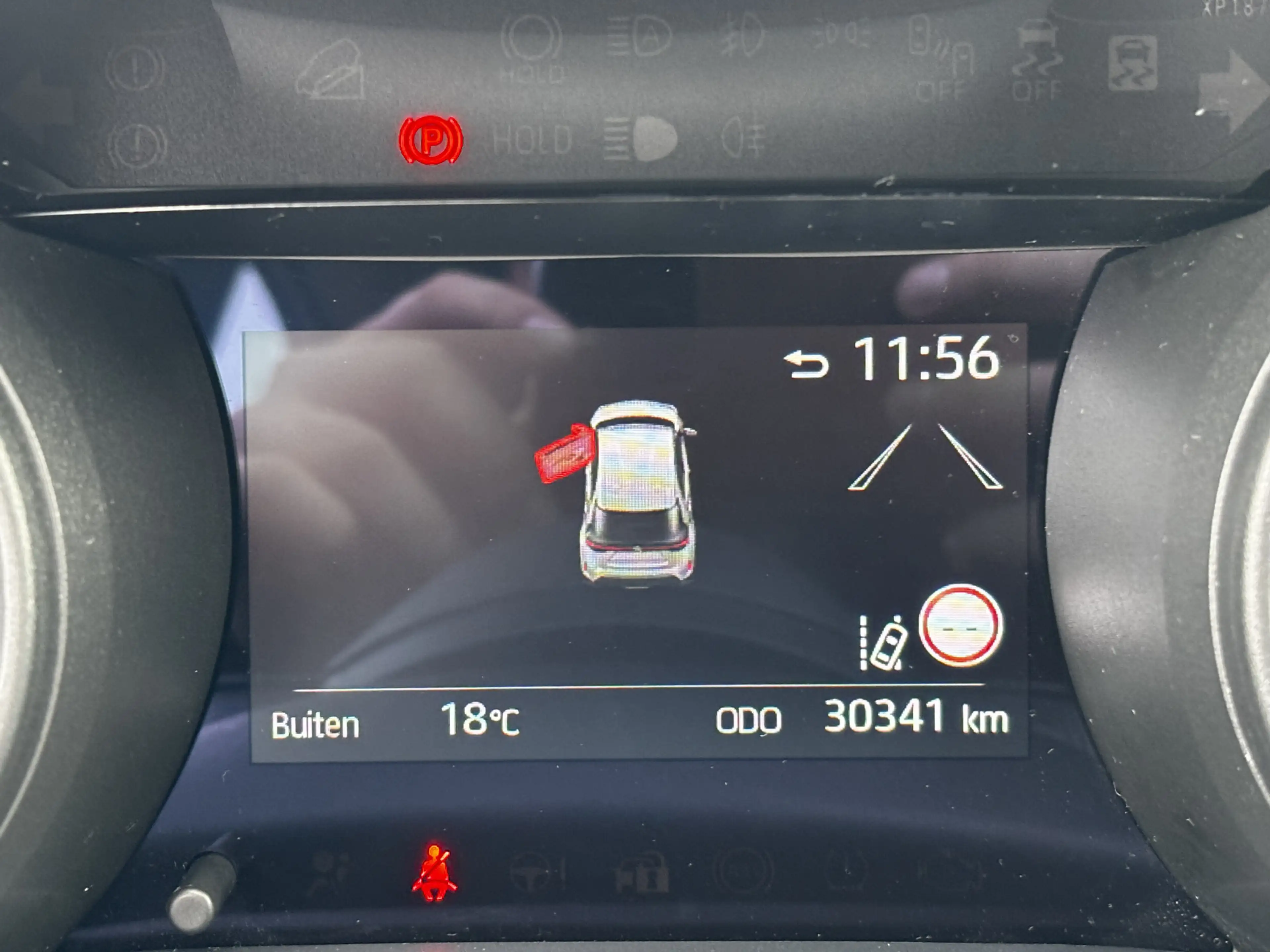 Toyota Yaris Cross 1.5 Hybrid Active / Klima / Acamera / Cruise / Nap — photo 16