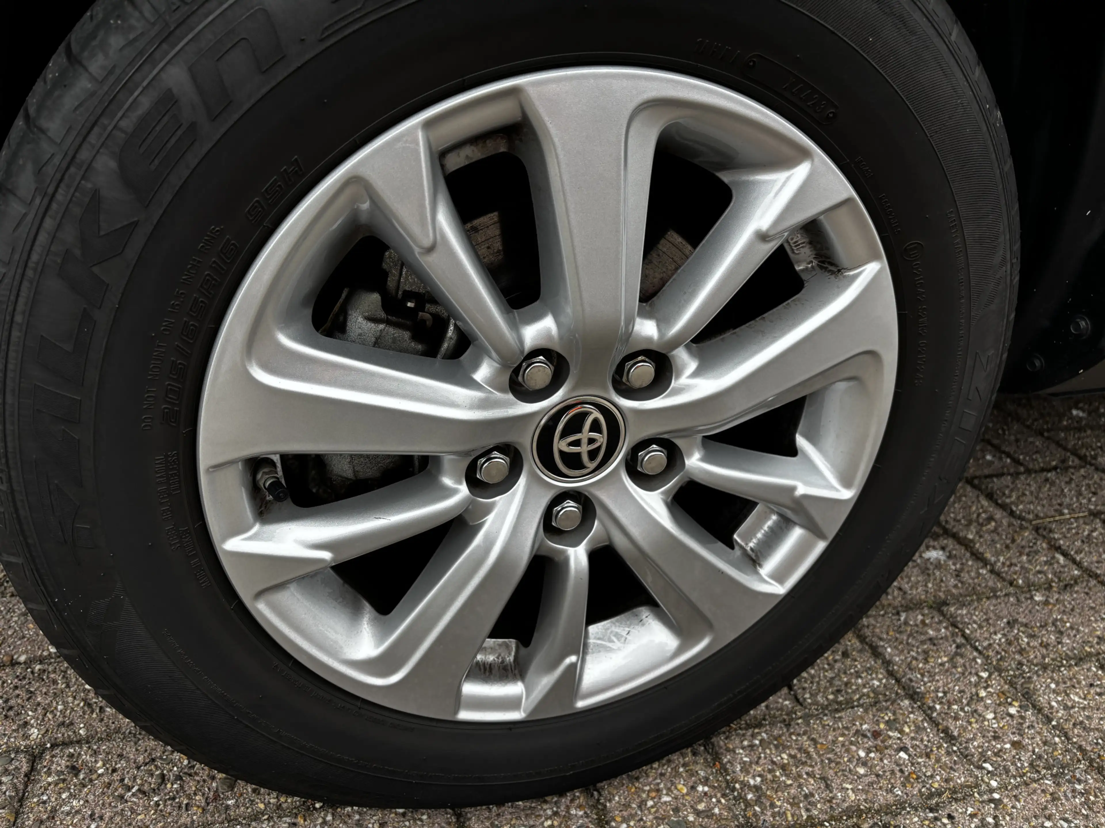 Toyota Yaris Cross 1.5 Hybrid Active / Klima / Acamera / Cruise / Nap — photo 8