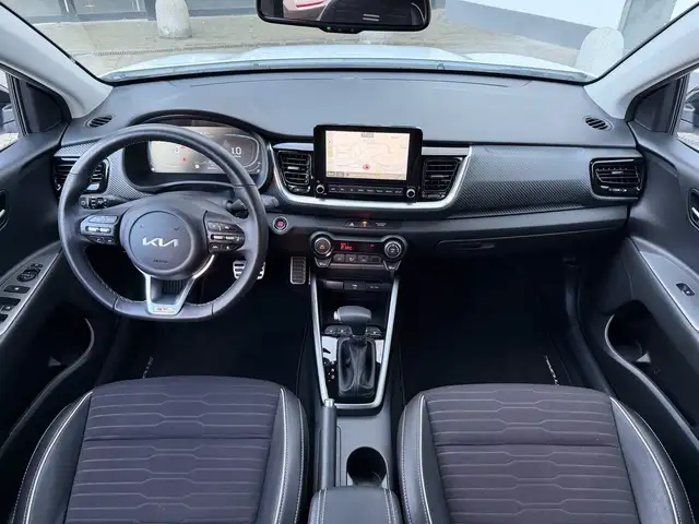 Kia Stonic view 3