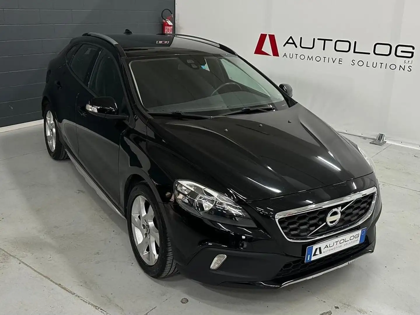 Volvo V40 Cross Country V40 Cross Country 1.6 d2 Kinetic Nero - 1
