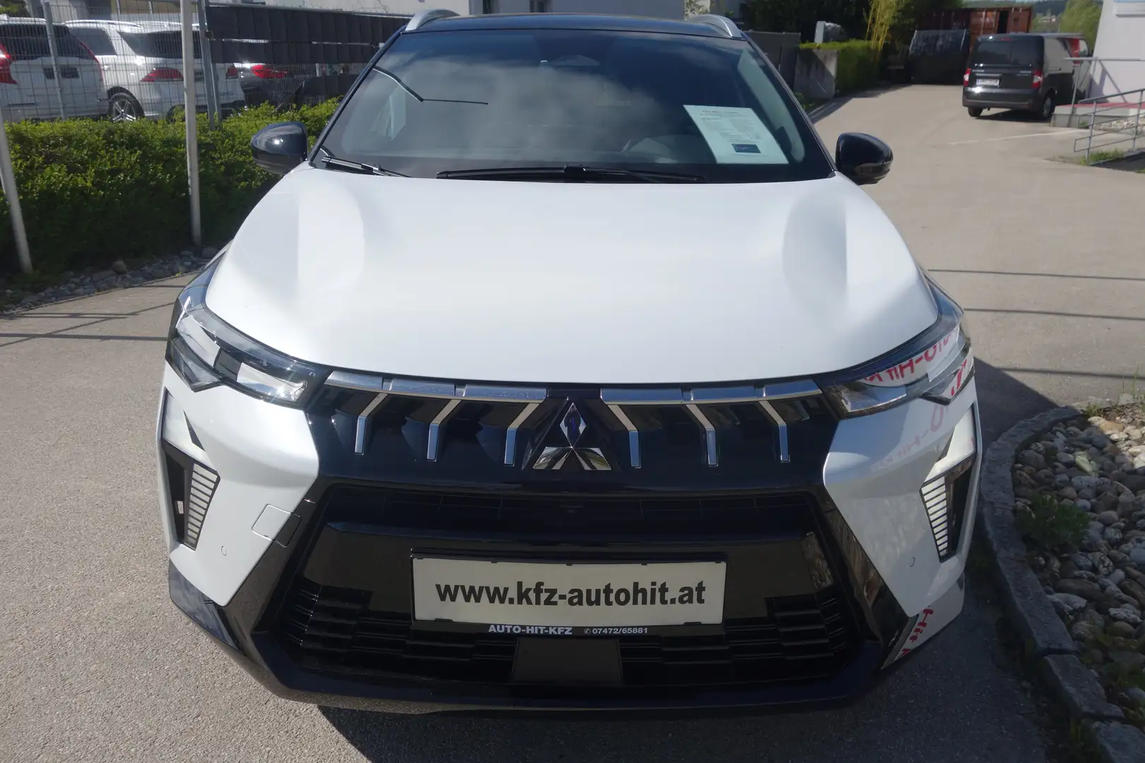 Mitsubishi ASX 1,3 DI-T Intense*360°Kamera/18"ALU/WSSheizung* Weiß - 2