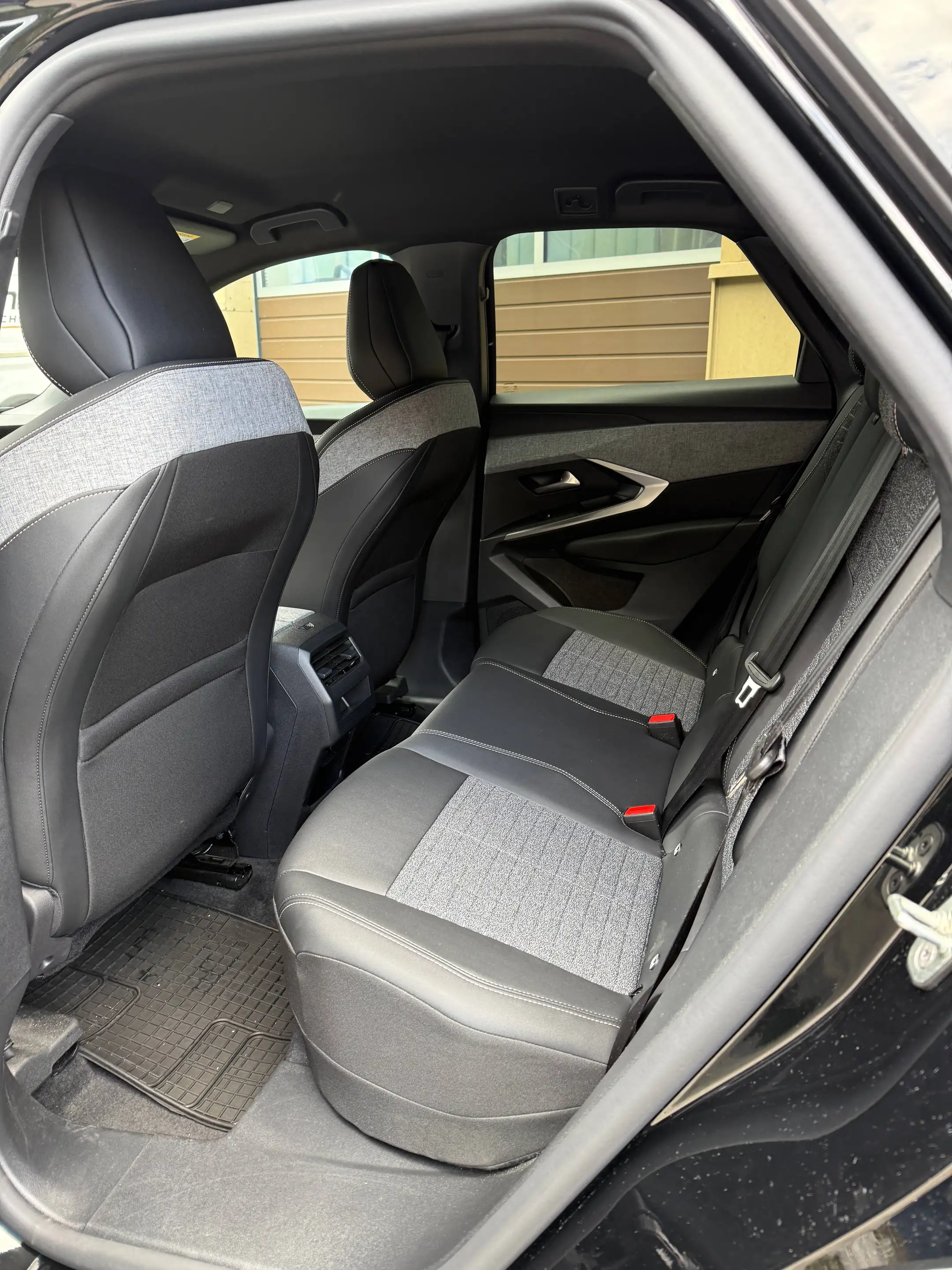 Peugeot 3008 — photo 9