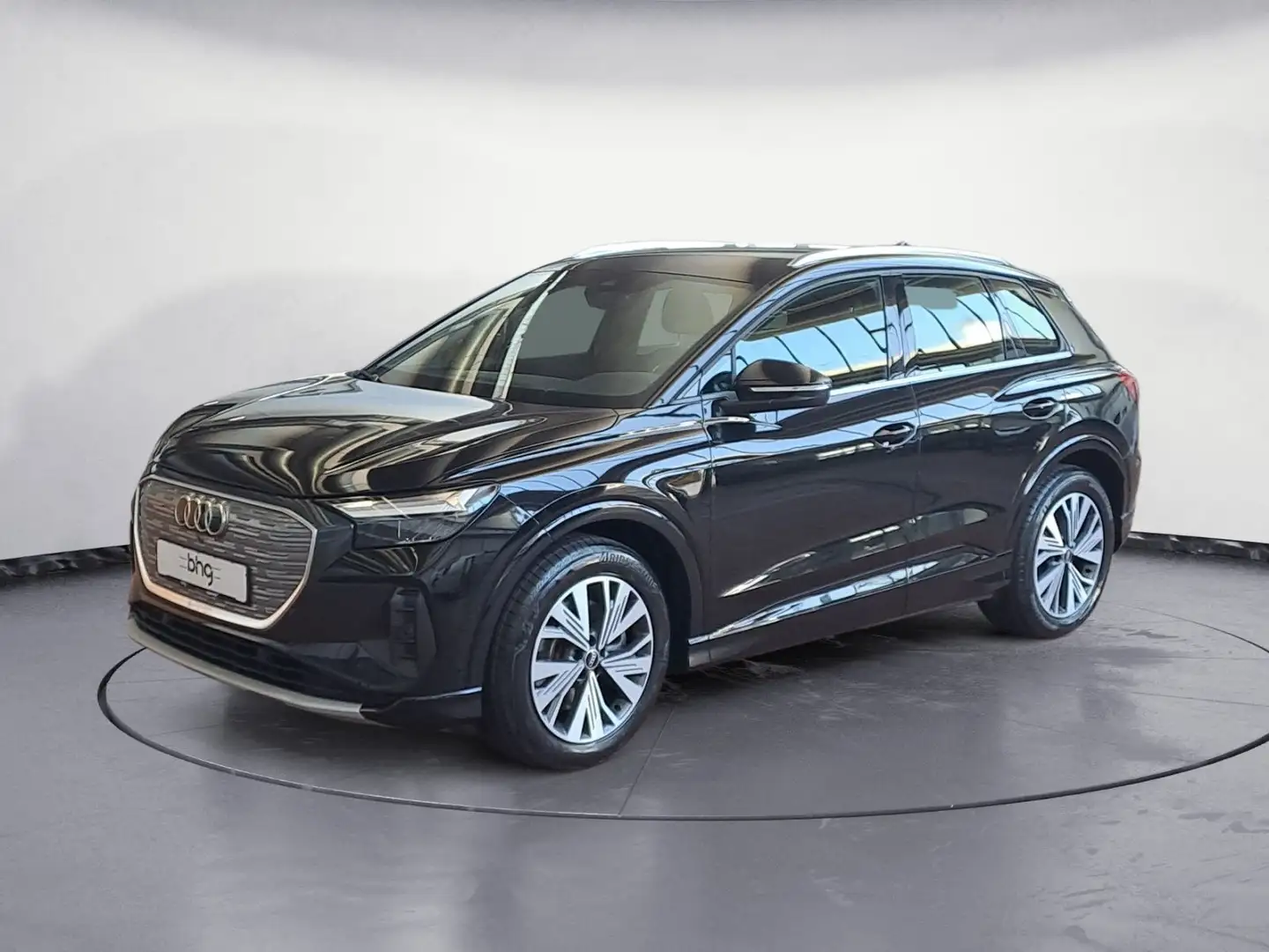 Audi Q4 e-tron Q4 45 e-tron quattro *LED*TMPOMAT*DAB* Schwarz - 2
