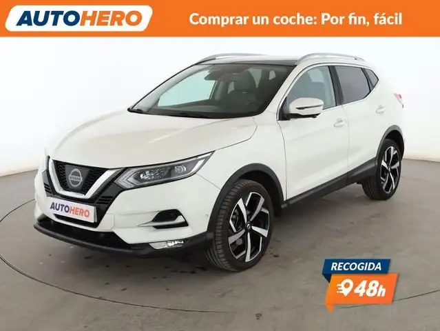 2017 Nissan Qashqai in White for sale