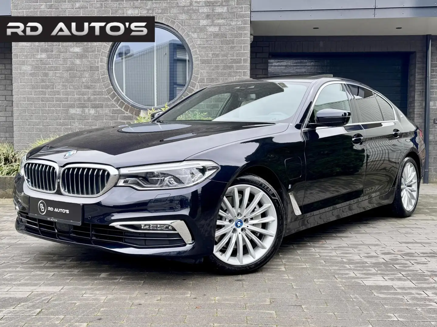 BMW 530 5-serie 530e iPerformance High Executive Individua Noir - 1