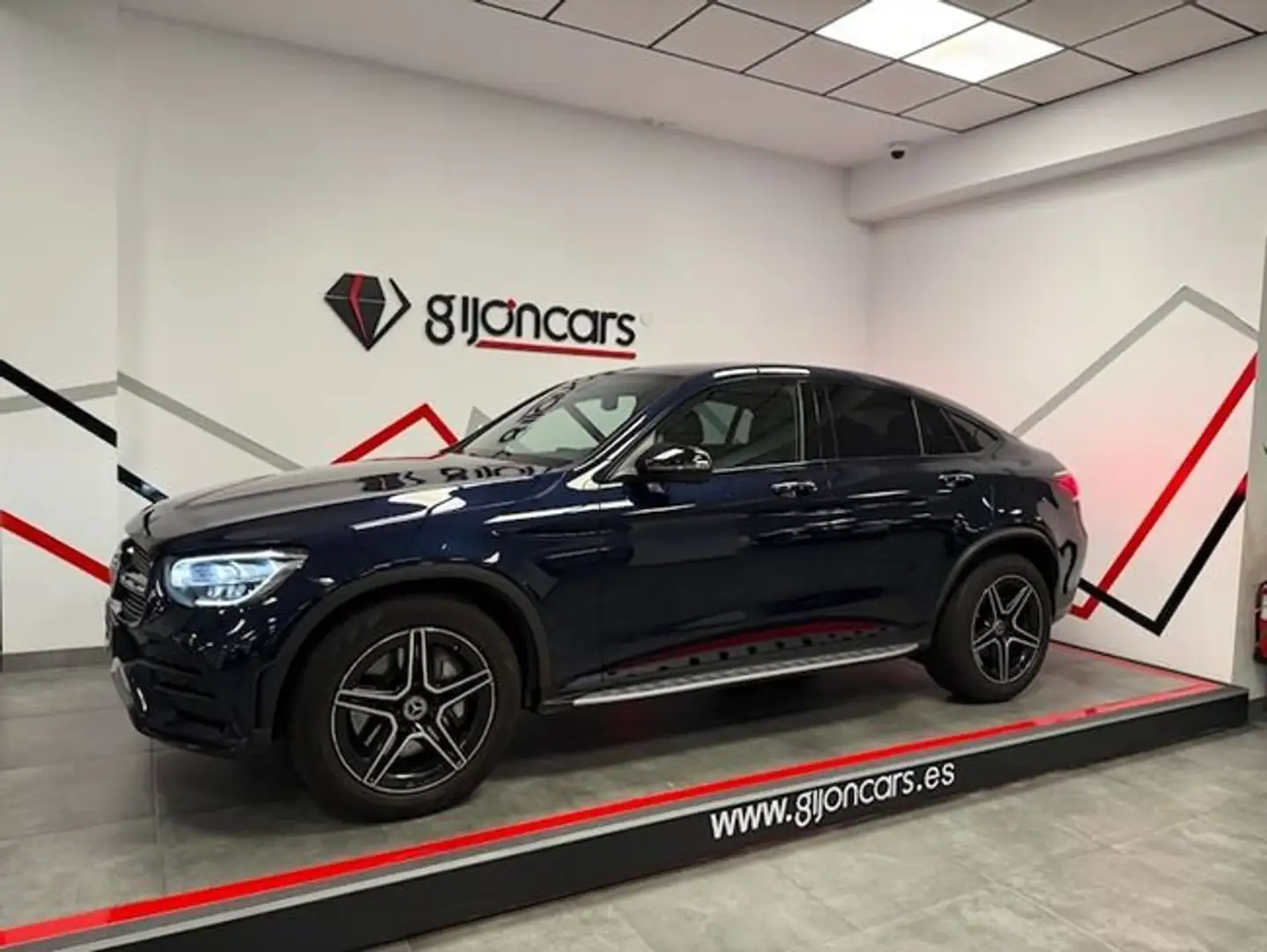 Mercedes-Benz GLC 220 d 4MATIC Bleu - 1